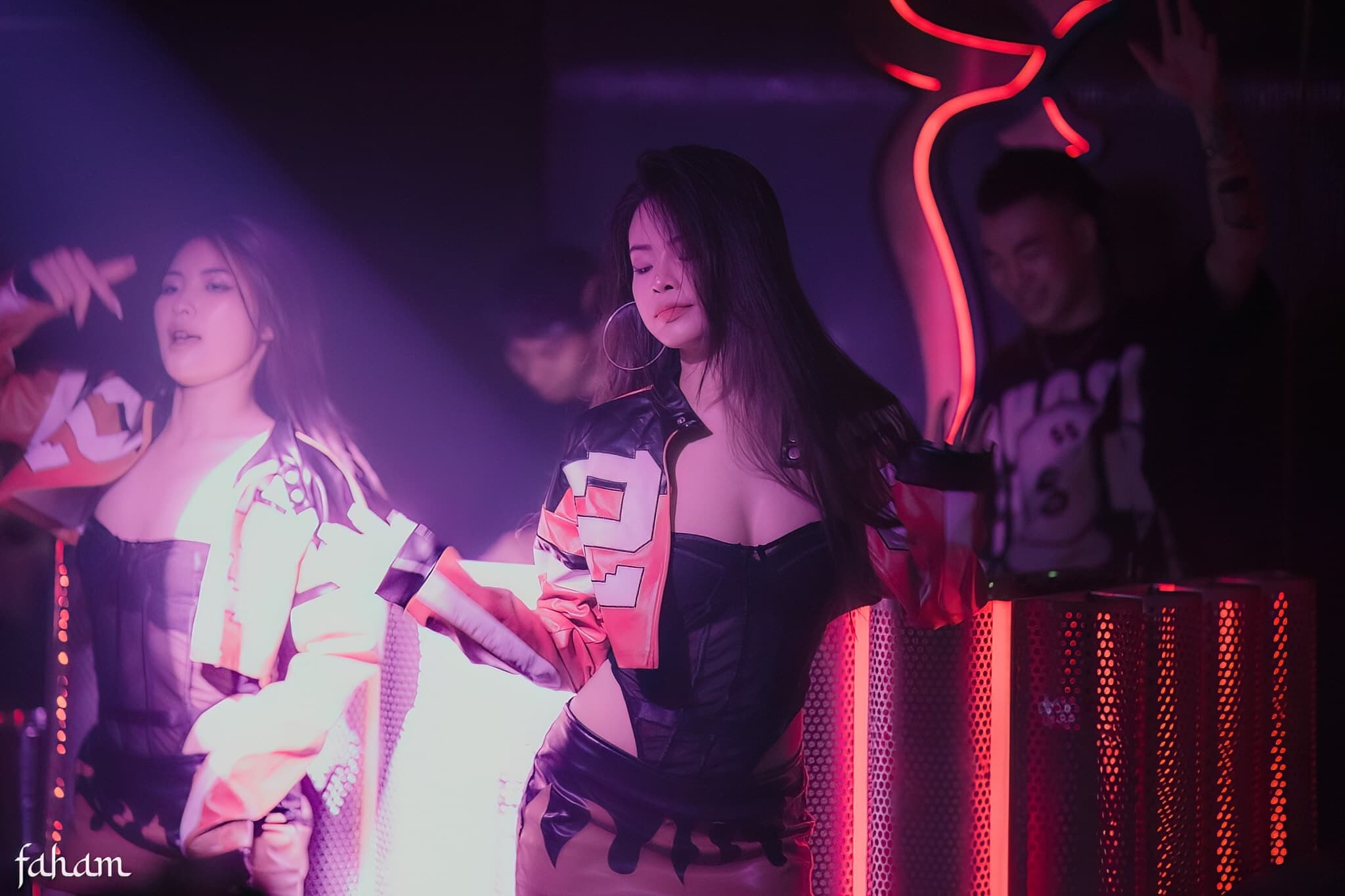호치민 1군 페티 클럽 : 𝐅𝐄𝐓𝐓𝐈 𝐂𝐋𝐔𝐁